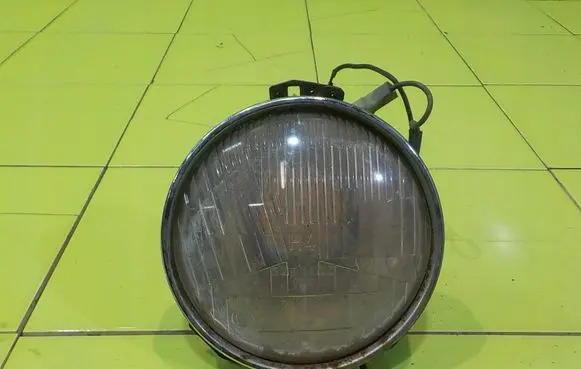 Lancia Beta Headlight/headlamp PRZOD