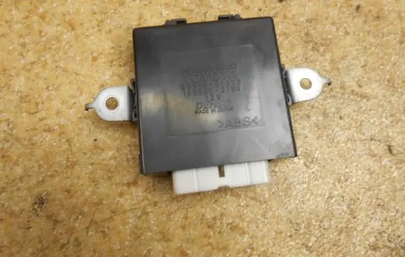 Toyota Land Cruiser (J100) Other control units/modules 8591460070