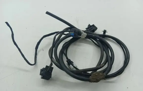Windshield washer spray nozzle