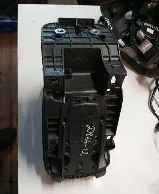 Volvo V40 Armrest 31448087