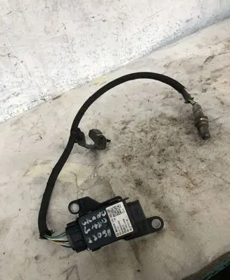 Opel Grandland X Lambda probe sensor 9811207180