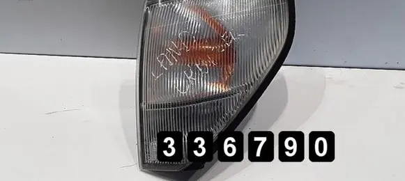 Toyota Land Cruiser (HDJ90) Front indicator light