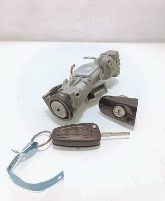 Ford Focus Ignition lock 3m513f880ae 6E5T15607CA