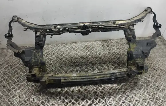 Hyundai Santa Fe Radiator support slam panel