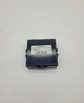 Lexus NX Hand brake control module 8905078011