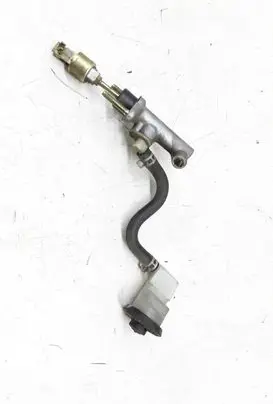 Toyota Avensis T220 Clutch master cylinder