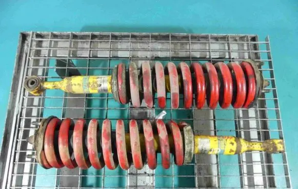 Toyota Land Cruiser (J200) Front shock absorber/damper F4-BE5-H179-M0 IMPRK1102036