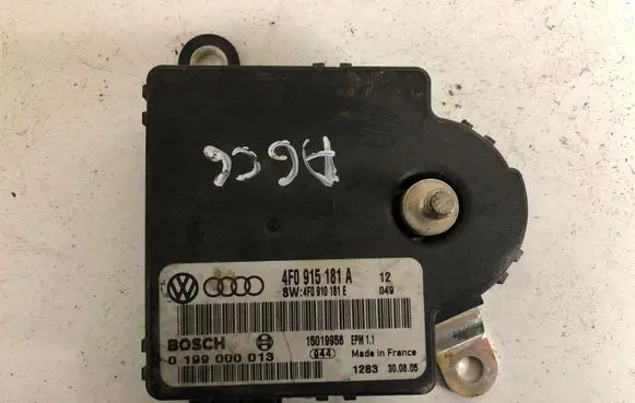 Audi A6 S6 C6 4F Power management control unit 4F0915181A 01999000013 15019956