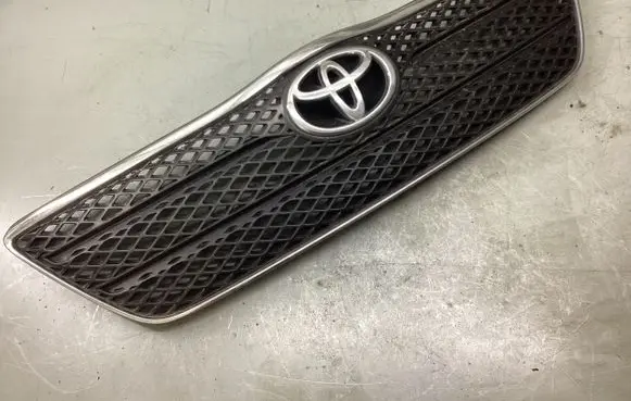 Toyota Corolla E120 E130 Front grill 5311402010 5310002010