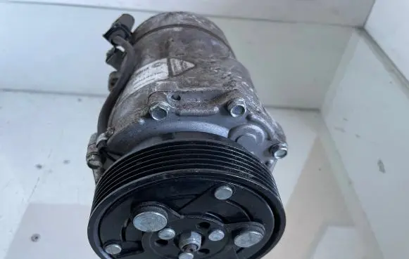 Audi A3 S3 8L Air conditioning (A/C) compressor (pump) 8FFK51125751 99000243