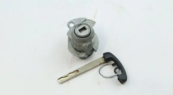 BMW 5 F10 F11 Ignition key/card 