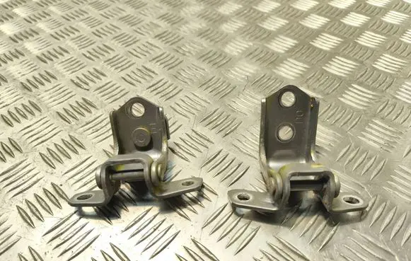 Mazda 3 II Rear door hinge set 