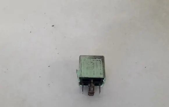 BMW 5 E39 Other relay 61368373700 61.36-8373700