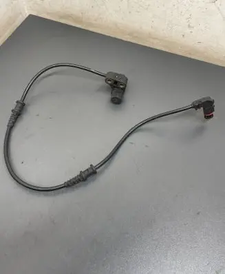 Mercedes-Benz A W168 ABS brake wheel speed sensor 0265006367