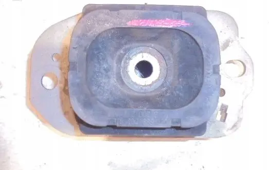 Renault Laguna II Gearbox mounting bracket 8200689120
