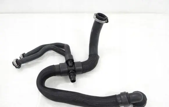 Engine coolant pipe/hose