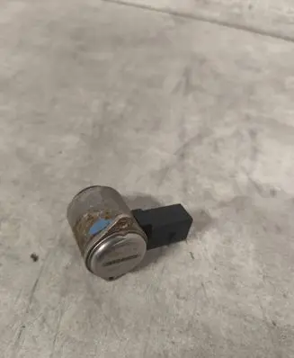 Audi A6 S6 C6 4F Hydraulic servotronic pressure valve 01643914