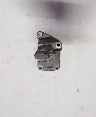 Dodge Durango Engine mounting bracket 68252524AA