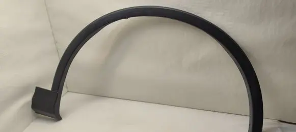 Audi Q7 4M Front arch trim 4M0853718J 4M0853718K