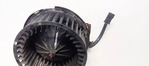 Volkswagen Caddy Heater fan/blower 357819021 5399386010