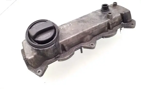 Volkswagen Golf IV Rocker cam cover 038103469E 038103469F 026103485