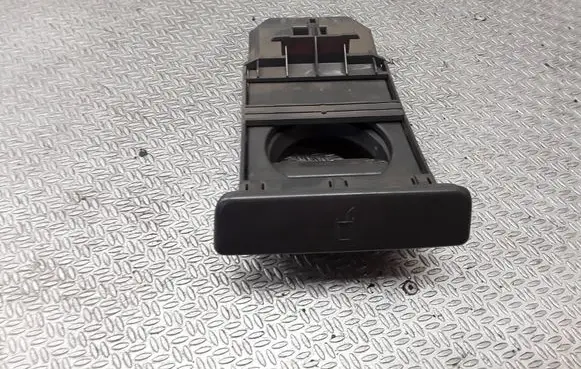 Citroen Jumpy Cup holder front 