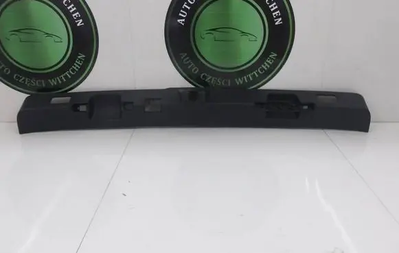 Mercedes-Benz GLC X253 C253 Tailgate/boot lid lock trim A2537400172