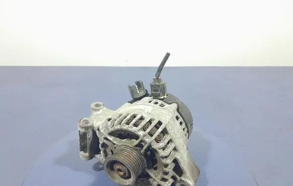 Ford Focus C-MAX Generator/alternator 3N1110300AF