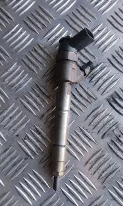 Mercedes-Benz B W245 Fuel injector DBA3EWD A6480701287