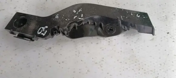 Front bumper lip