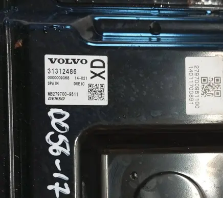 Volvo XC60 Engine control unit/module 31312486