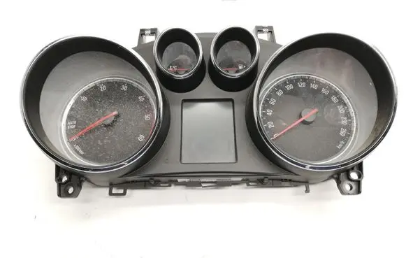 Opel Mokka Speedometer (instrument cluster) 95375175