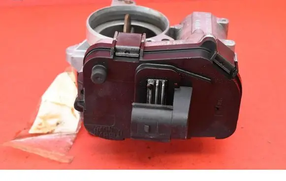 Opel Astra H Throttle body valve