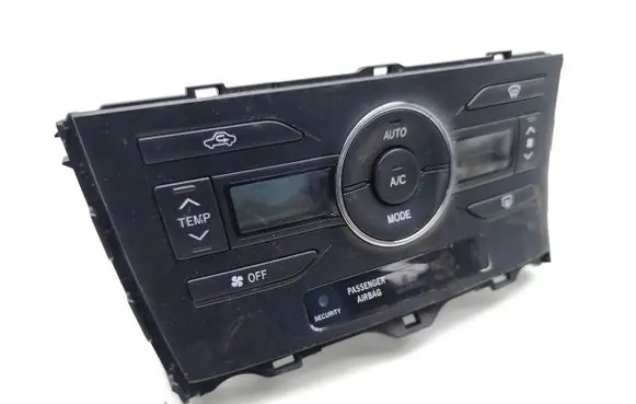 Toyota Auris 150 Climate control unit 55900-02351 1G266T0003DCA