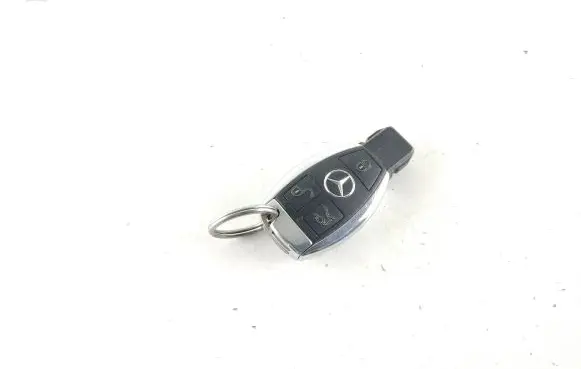 Mercedes-Benz E W212 Ignition key/card 