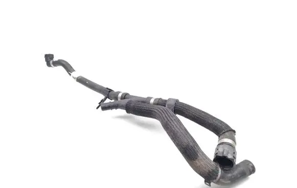 Land Rover Range Rover Evoque L551 Engine coolant pipe/hose L8D2-18N252-AB