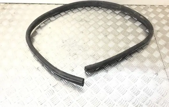 Mercedes-Benz E W238 Rubber seal front coupe door A2386922500