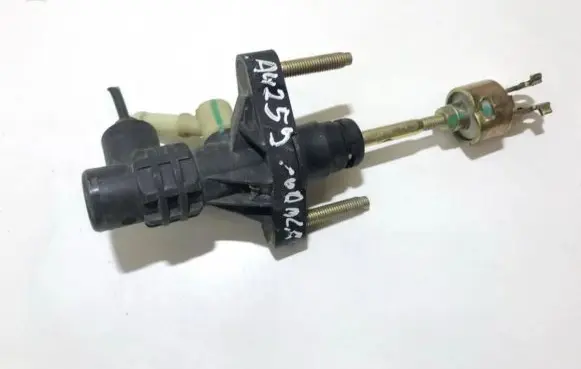 Clutch master cylinder