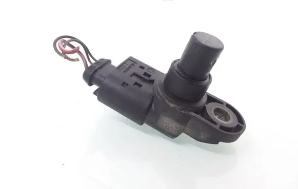 BMW 5 E39 Camshaft position sensor 2249320 12142249320