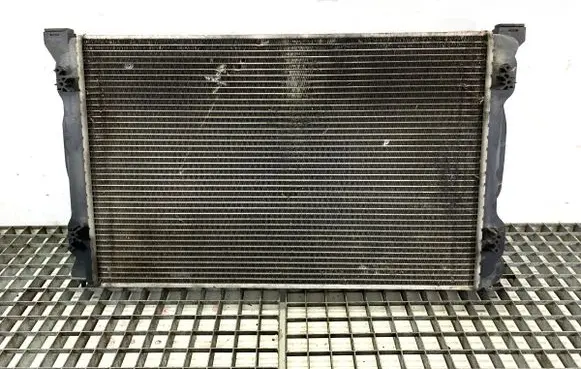 Audi A4 S4 B6 8E 8H Coolant radiator 8E0121251A