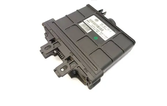 Volkswagen Polo Gearbox control unit/module 001927731J A640000R2 31036LW064