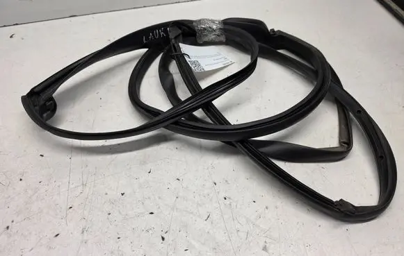 Jaguar XF X260 Rubber seal rear door 1234