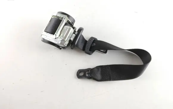 Mercedes-Benz B W245 Front seatbelt 1698607985