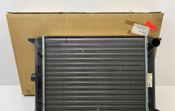 Volkswagen Polo II 86C 2F Coolant radiator TA093