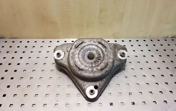 Coil spring mount