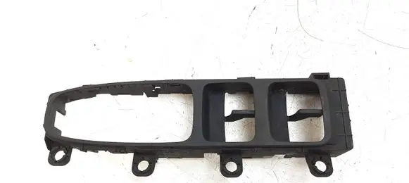 KIA Niro Other front door trim element 4C749A1110