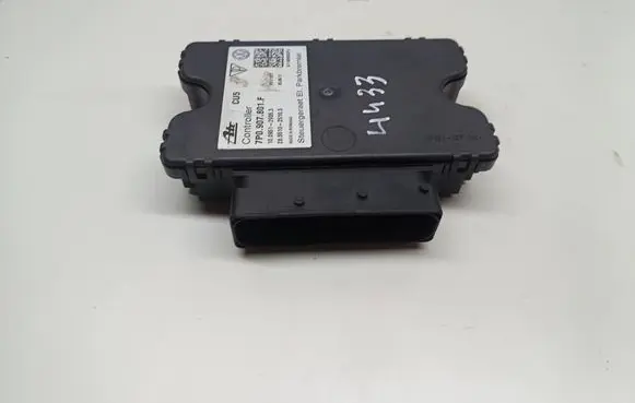 Volkswagen Touareg II Hand brake control module 7P0907801F 10095129053 28551025103