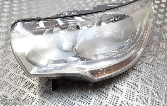 Citroen C4 II Headlight/headlamp 46430748