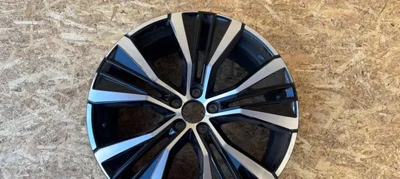 Volvo XC60 R20 alloy rim 32358567 C07640