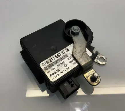 Mercedes-Benz E W211 Battery control module A2115408745 0199000023 19000288